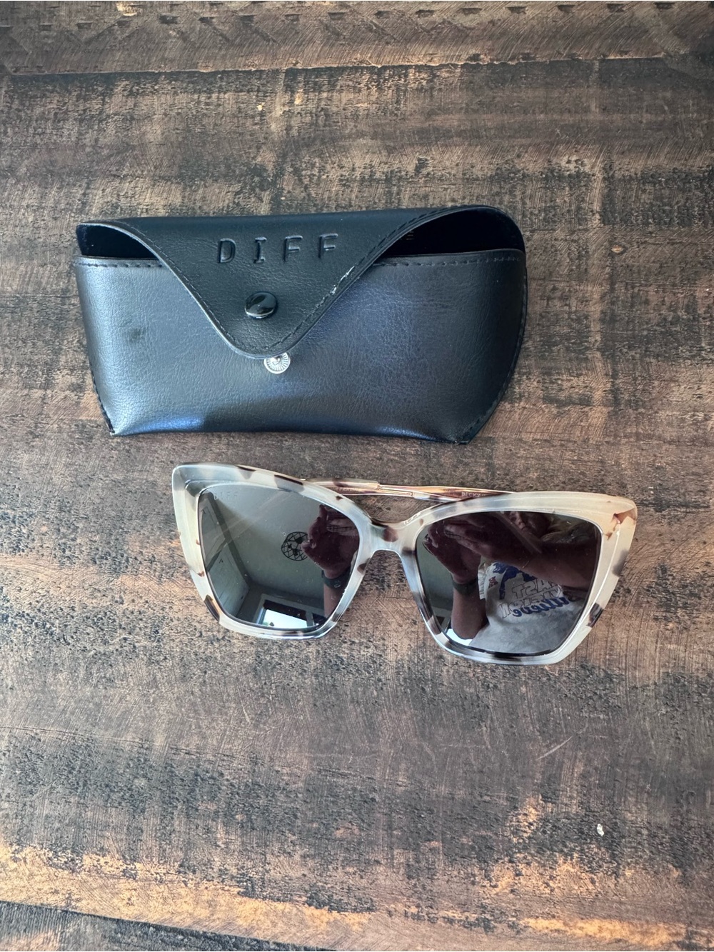 Diff Eyewear Beige Tortoise Cat-Eye Sunglasses